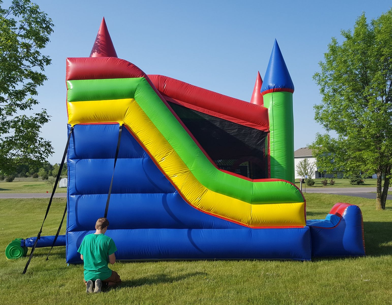 Side view of the Castle Combo
